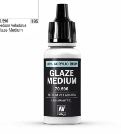 Vallejo Model Color 596 17ml Glaze Medium